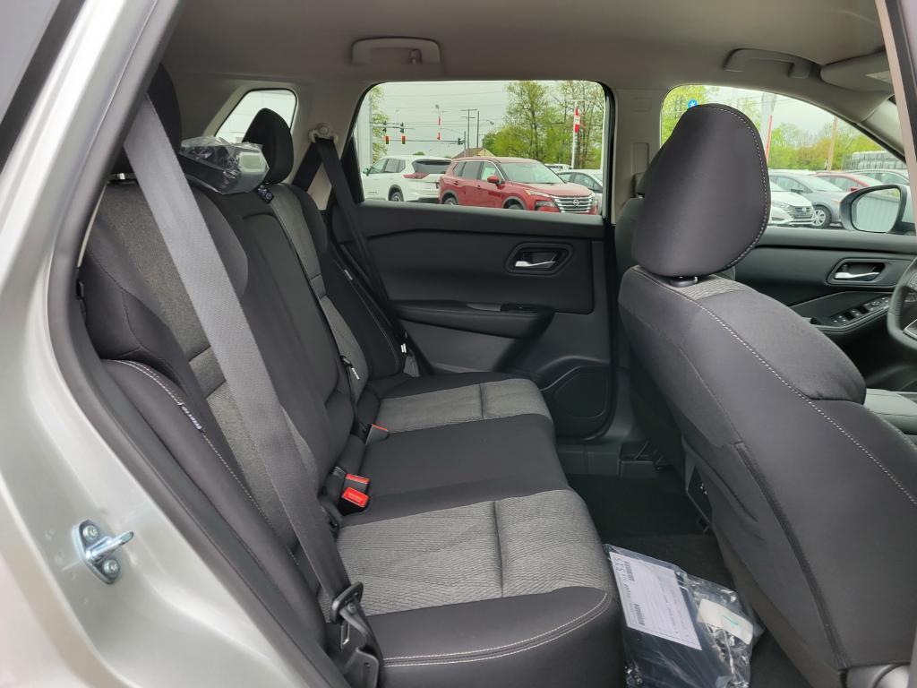 new 2025 Nissan Rogue car, priced at $33,385