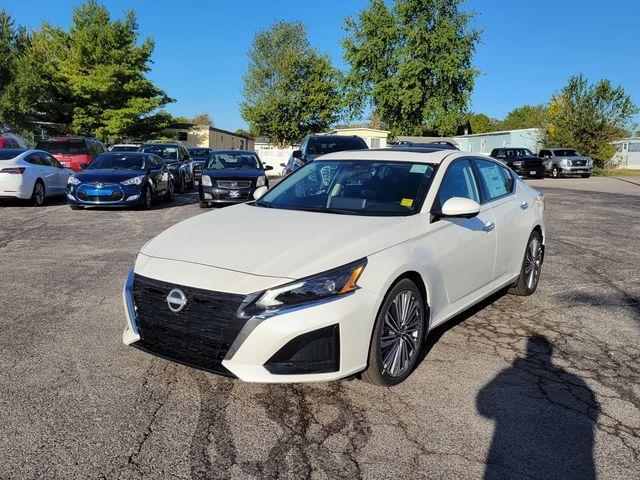new 2025 Nissan Altima car, priced at $34,476