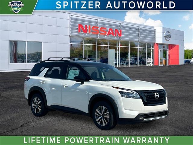 new 2024 Nissan Pathfinder car, priced at $46,394