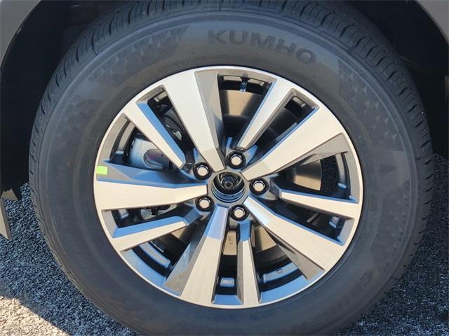 new 2025 Nissan Pathfinder car, priced at $45,988