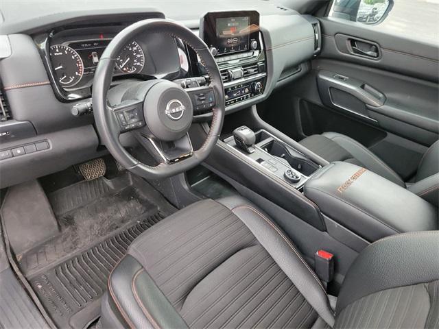 used 2024 Nissan Pathfinder car