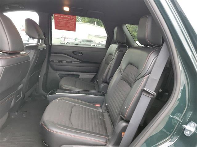 used 2024 Nissan Pathfinder car