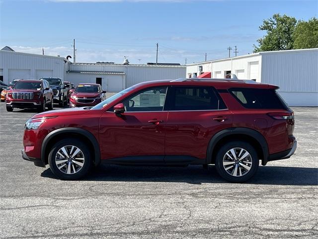 new 2024 Nissan Pathfinder car, priced at $47,735