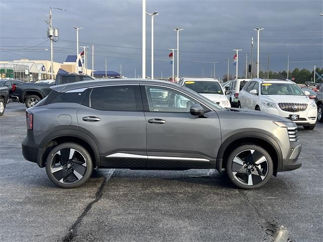 new 2025 Nissan Kicks car, priced at $28,075