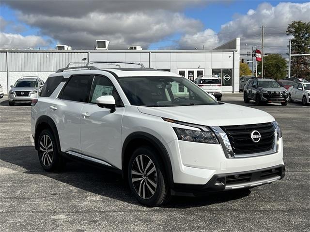 new 2025 Nissan Pathfinder car, priced at $54,940