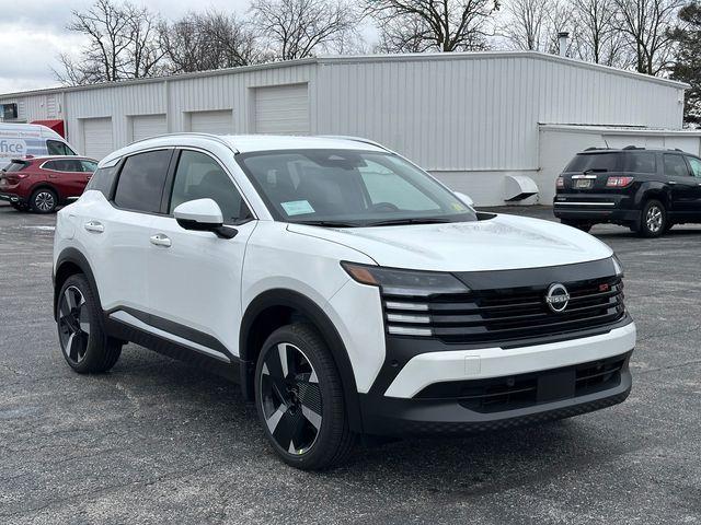 new 2025 Nissan Kicks car, priced at $29,216