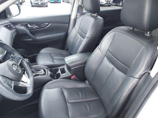 used 2020 Nissan Rogue car, priced at $17,756