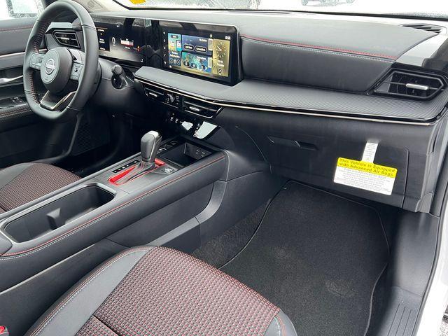 new 2025 Nissan Kicks car, priced at $29,450