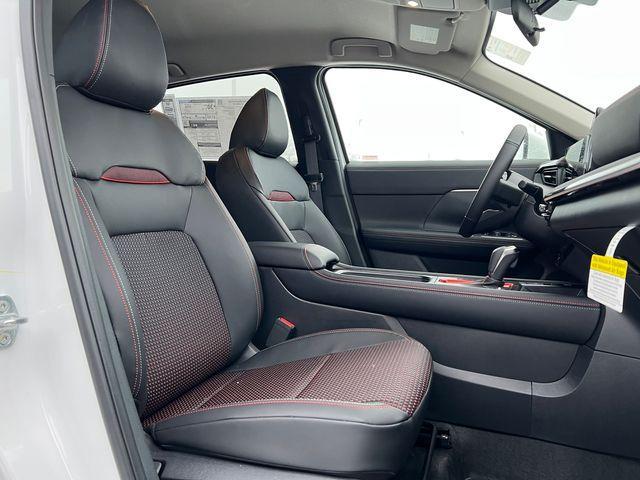 new 2025 Nissan Kicks car, priced at $29,450