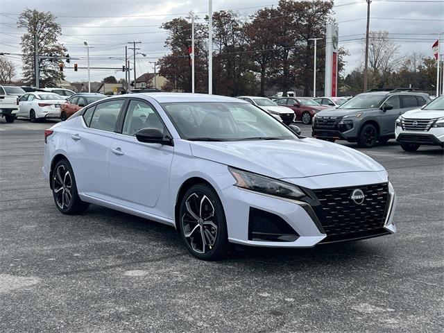 new 2025 Nissan Altima car, priced at $31,705