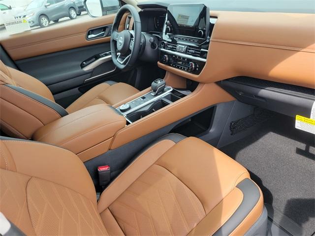 new 2025 Nissan Pathfinder car, priced at $54,485