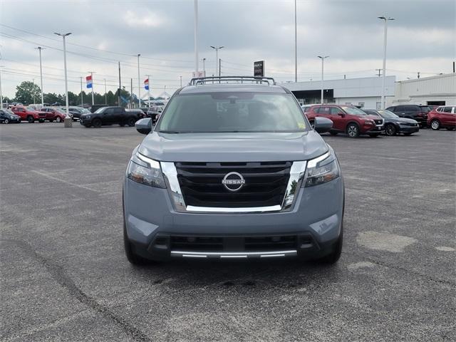 new 2025 Nissan Pathfinder car, priced at $54,485