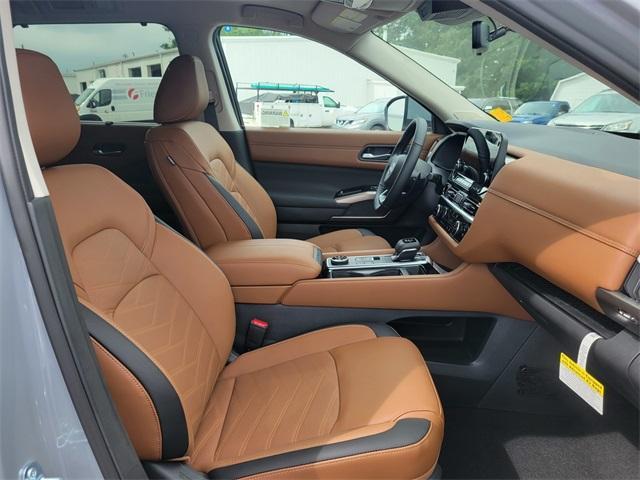 new 2025 Nissan Pathfinder car, priced at $54,485