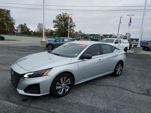 used 2025 Nissan Altima car, priced at $24,123