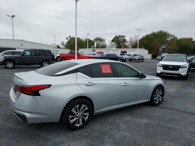 used 2025 Nissan Altima car, priced at $24,123