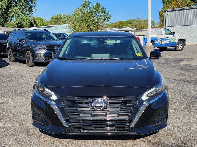 new 2025 Nissan Altima car, priced at $33,785