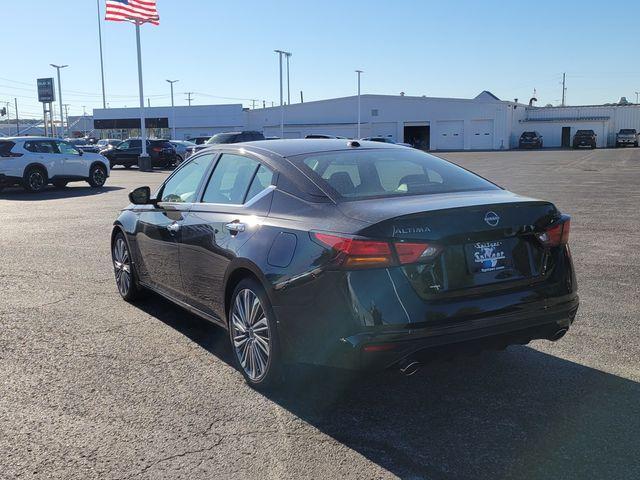 new 2025 Nissan Altima car, priced at $33,785