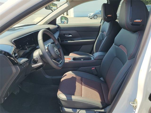 new 2025 Nissan Kicks car, priced at $31,854