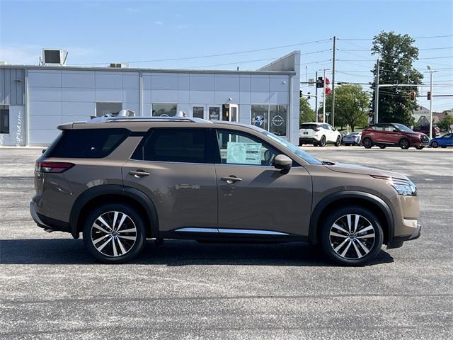 new 2024 Nissan Pathfinder car, priced at $55,275