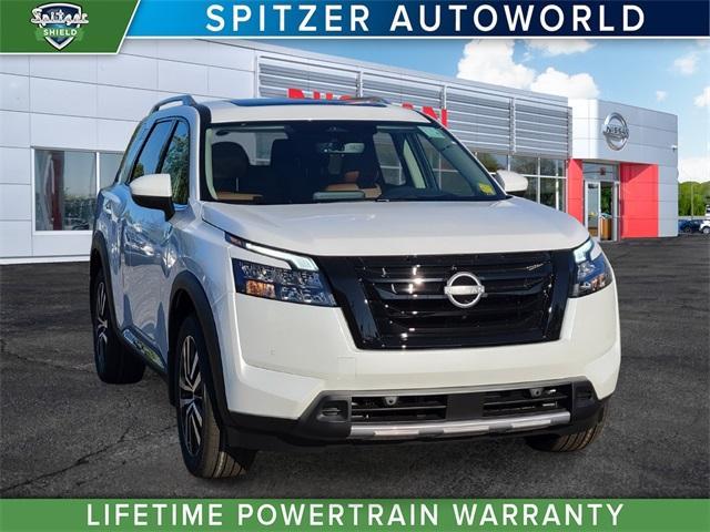 new 2025 Nissan Pathfinder car, priced at $54,020