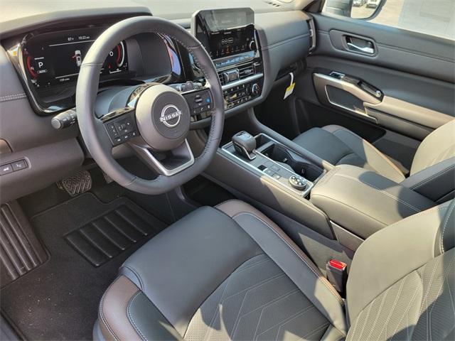 new 2025 Nissan Pathfinder car, priced at $52,345