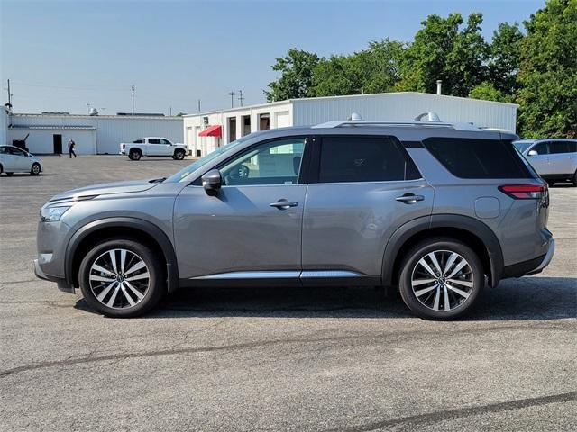 new 2025 Nissan Pathfinder car, priced at $52,345