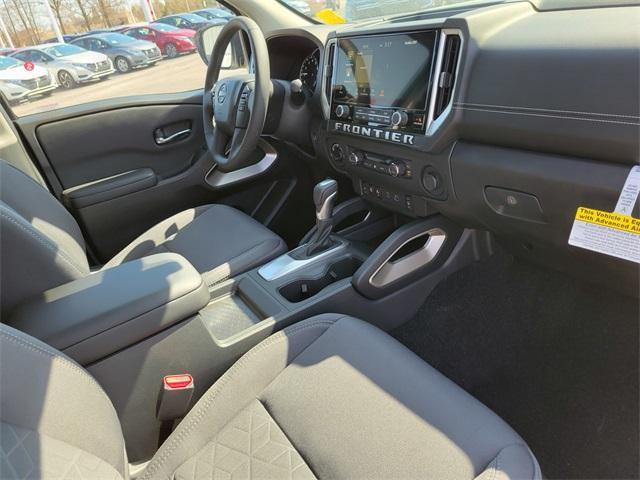 new 2025 Nissan Frontier car, priced at $43,975