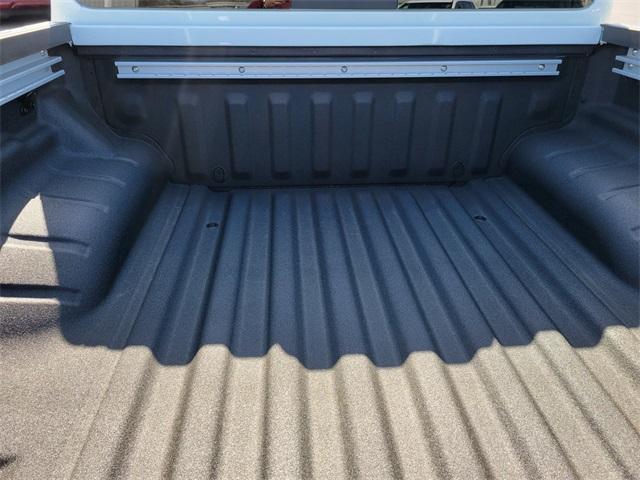 new 2025 Nissan Frontier car, priced at $43,975