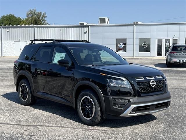 new 2024 Nissan Pathfinder car, priced at $46,450