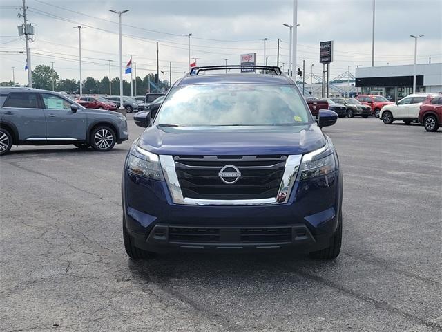 new 2025 Nissan Pathfinder car, priced at $45,775
