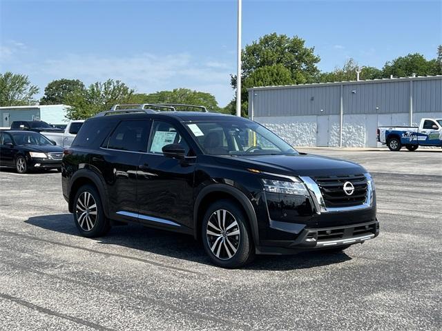 new 2024 Nissan Pathfinder car, priced at $54,850