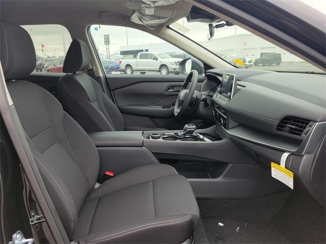 new 2025 Nissan Rogue car, priced at $32,200