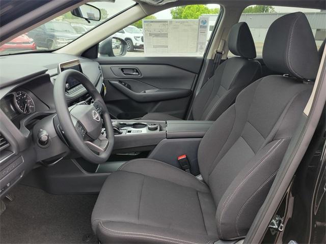 new 2025 Nissan Rogue car, priced at $32,200