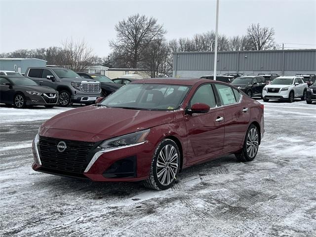 new 2025 Nissan Altima car, priced at $36,105