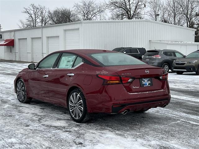 new 2025 Nissan Altima car, priced at $36,105