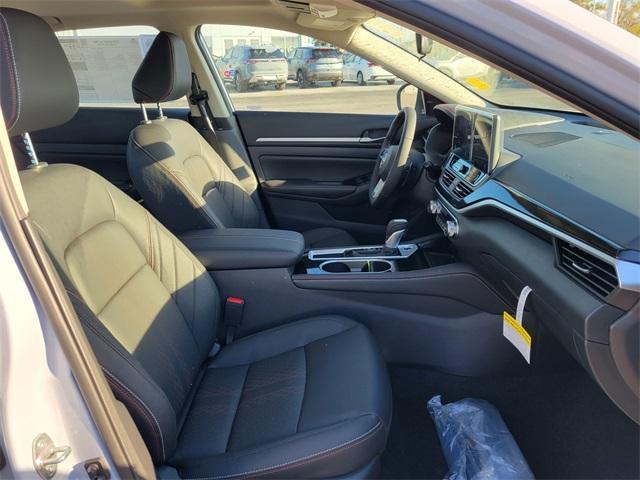 new 2025 Nissan Altima car, priced at $34,740