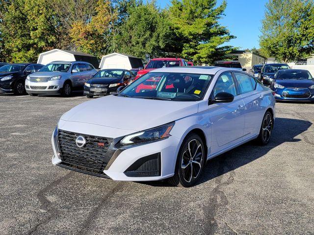 new 2025 Nissan Altima car, priced at $32,776