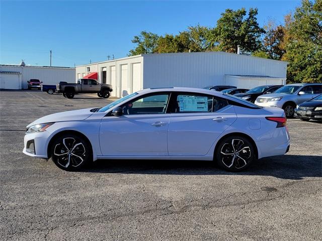 new 2025 Nissan Altima car, priced at $34,740