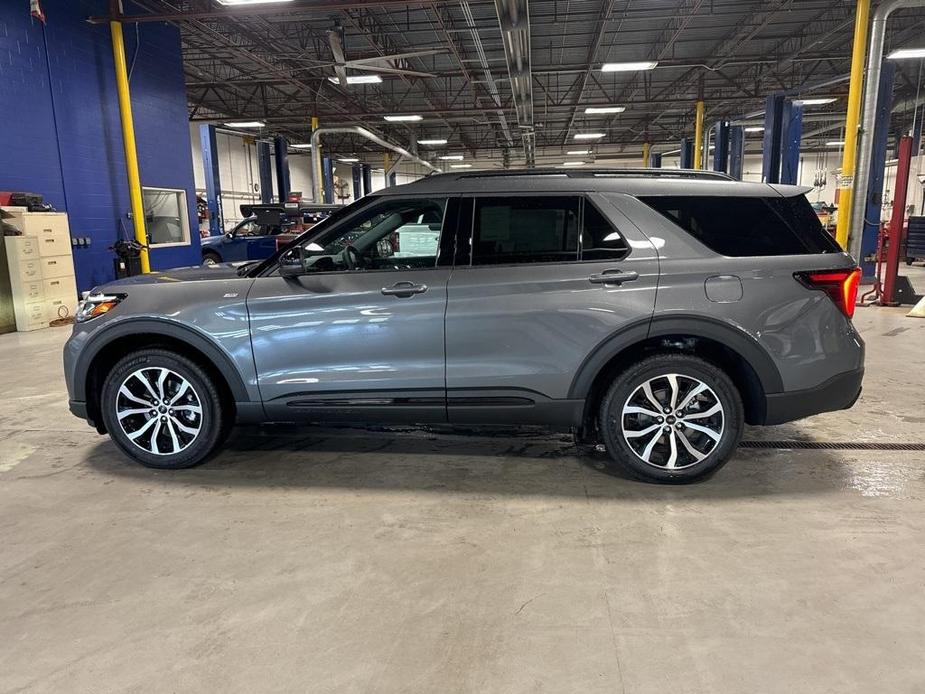 new 2025 Ford Explorer car, priced at $48,110