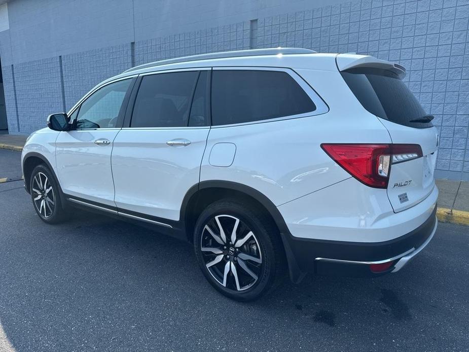 used 2022 Honda Pilot car, priced at $36,772