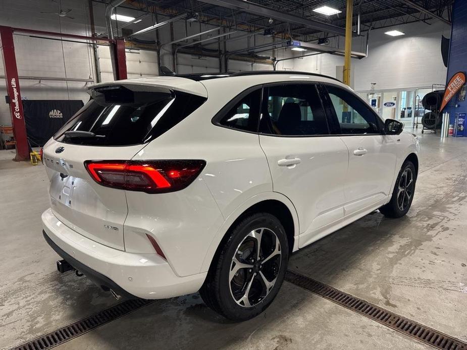 new 2024 Ford Escape car, priced at $42,415