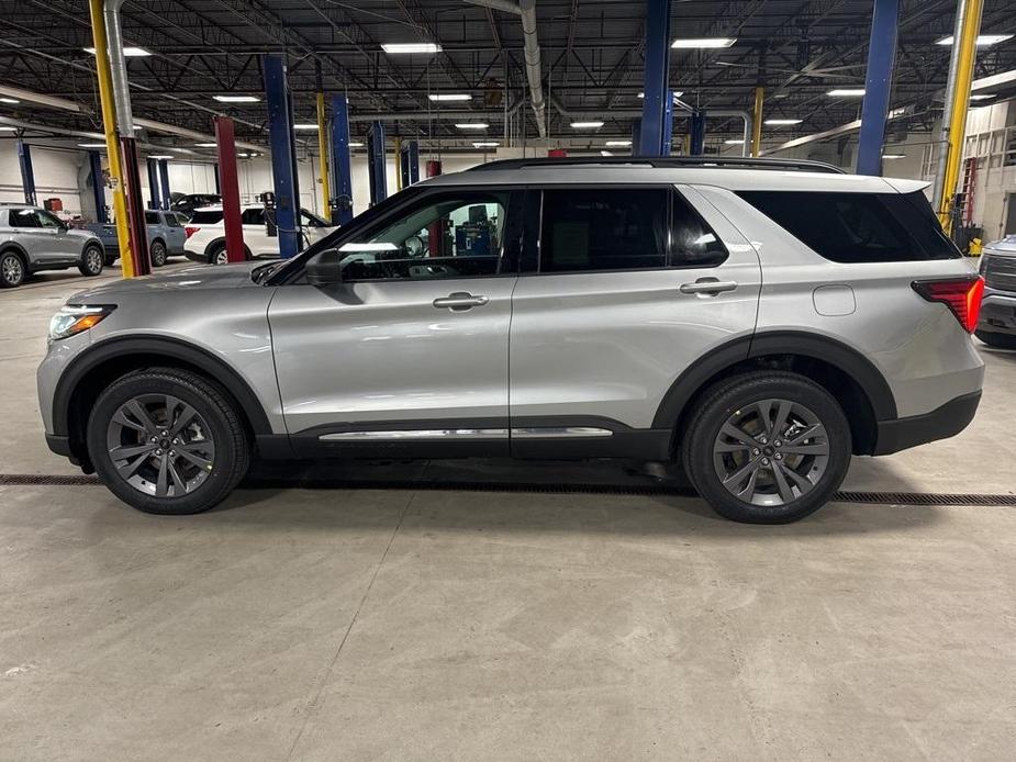 new 2025 Ford Explorer car, priced at $48,365