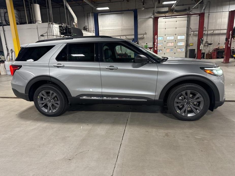 new 2025 Ford Explorer car, priced at $48,365