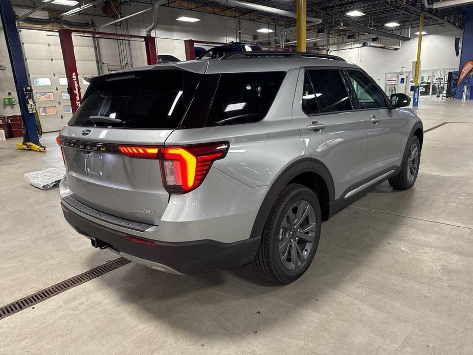 new 2025 Ford Explorer car, priced at $48,365