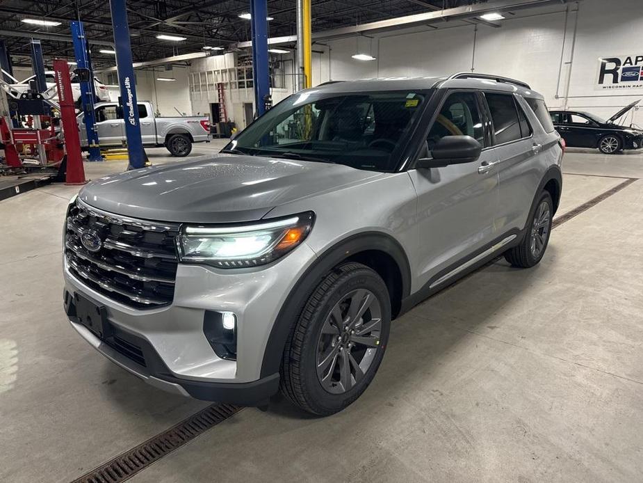 new 2025 Ford Explorer car, priced at $48,365