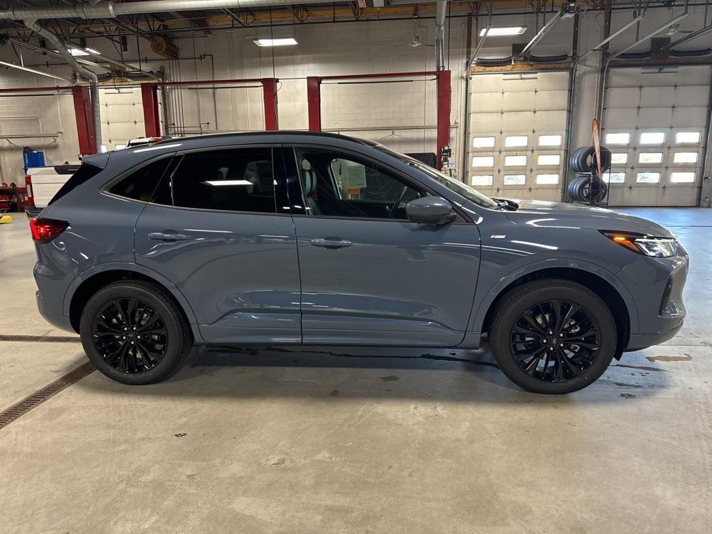 new 2025 Ford Escape car, priced at $42,710