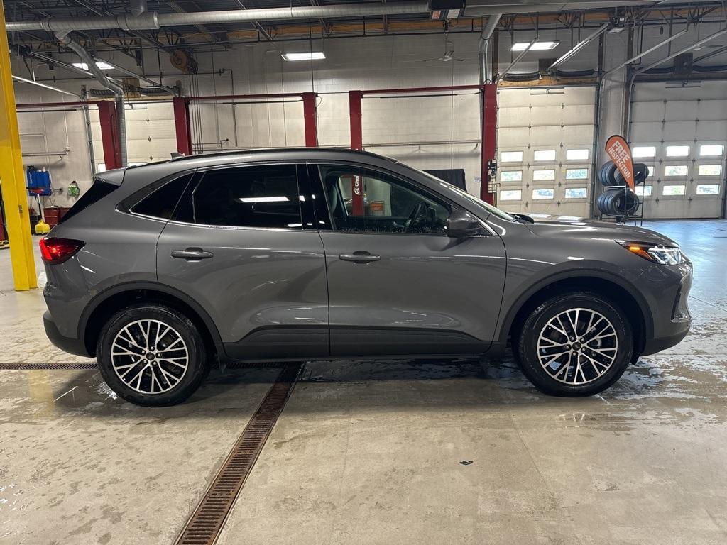 new 2024 Ford Escape car, priced at $48,615