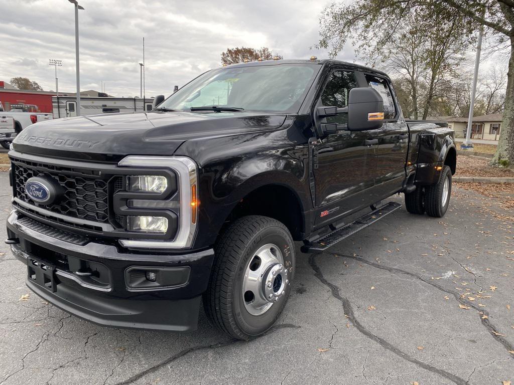 new 2026 Ford F-350 car, priced at $77,600