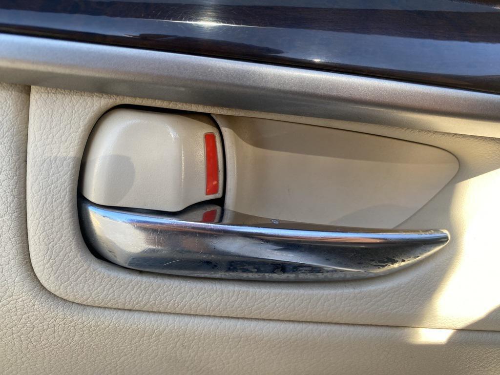 used 2016 Lexus ES 350 car, priced at $15,263