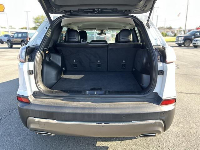 used 2019 Jeep Cherokee car, priced at $17,699
